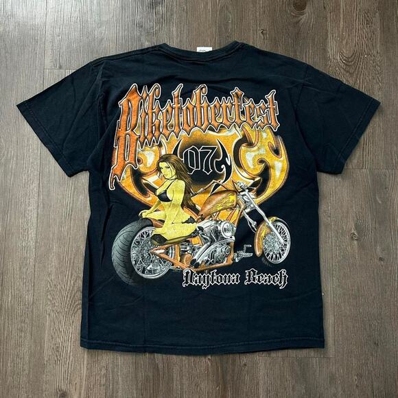 Y2K Biketoberfest Daytona Beach Big Print Grunge Pin Up Girl Tee. Sz M - Picture 1 of 5